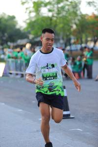 BIB: 962
                            <button type="button" onclick="openModal(3634551)" class="btn btn-primary btn-sm float-right btn-popup" data-toggle="modal" data-target=".modal-high-quality">
                        <i class="fas fa-shopping-cart"></i> Add to Cart
                    </button>
                                            <button type="button" onclick="isThisMe(3634551, true)" class="btn btn-success btn-sm float-right btn-popup btn-isme hidden" data-toggle="tooltip" data-placement="bottom" title="นี่คือรูปของคุณใช่ไหม คลิกที่นี่เพื่อเอาเข้าอัลบั้ม">
                        <i class="fas fa-plus"></i> Add to album
                    </button>
                    <button type="button" onclick="isThisMe(3634551, false)" class="btn btn-warning btn-sm float-right btn-popup btn-isnotme hidden">
                        <i class="fas fa-ban"></i> Remove from album
                    </button>